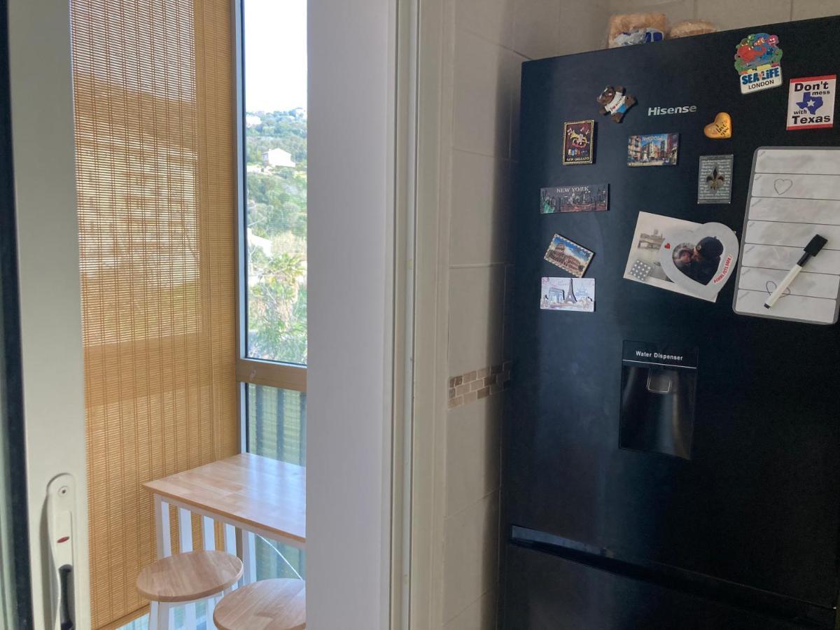 Location Chambre Avec Salle De Bain Et Partie Commune Sea View & Mountain View Renting 1 Of 3 Bedrooms With Shared Common Space 3 Bdrm Apt Not 1 Bdrm Plus Clime Ou Ac 바스티아 외부 사진